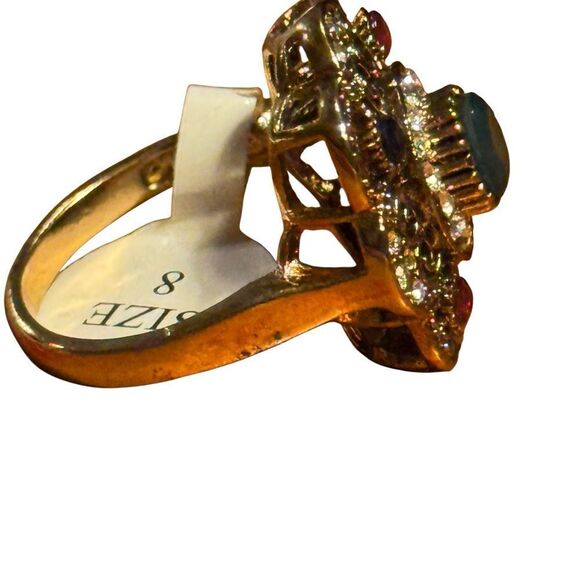 Fashion jewelry Gold tone and Green round center stone Statement Ring size8 - Picture 5 of 6